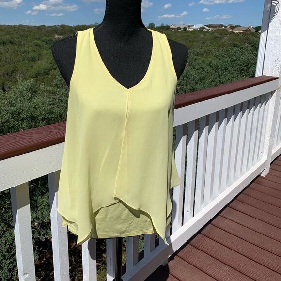 B Wear Yellow Blouse‎ - Picture 1 of 9